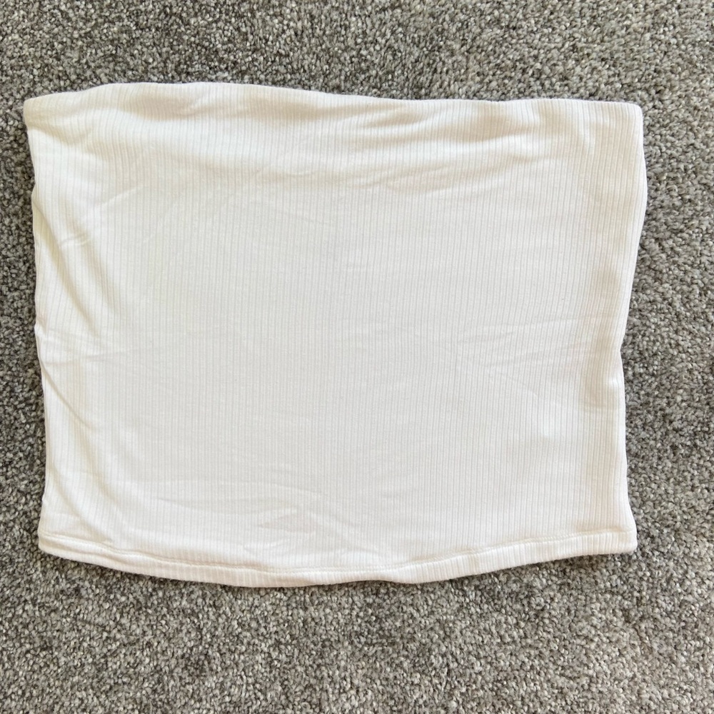 White rubbed tube top